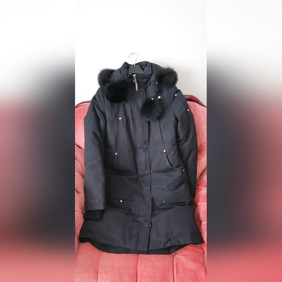 Authentic Women's Moose Knuckle Small Size Parka - Picture 2 of 8